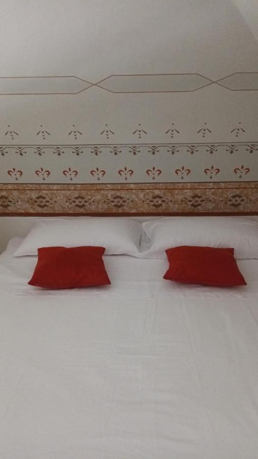Visconti 89-Duplex Suite Bari Esterno foto